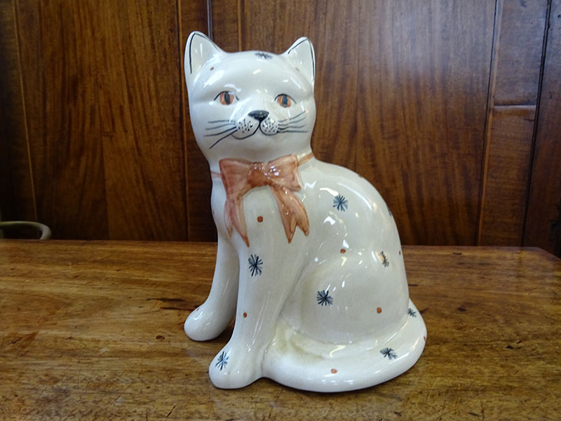 Rye Pottery Cat